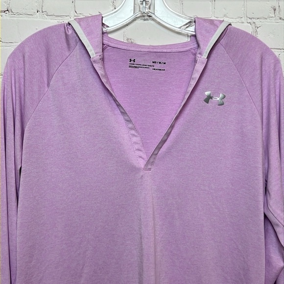 Under Armour Loose Heatgear Hooded Top - Picture 2 of 10